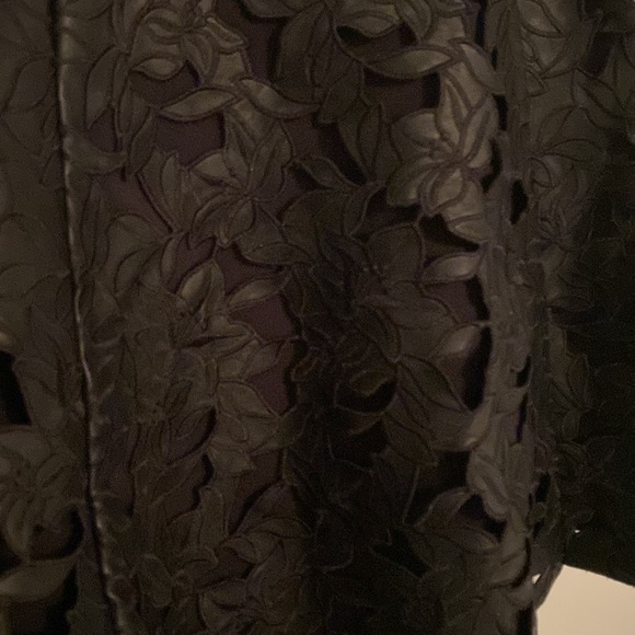 Club Monaco leather skirt - Picture 2 of 3